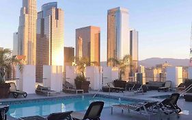 Huge Downtown La Loft With Rooftop Pool & Jacuzzi